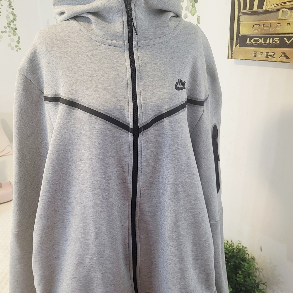 Nike Tech  Gray Zip-Up Hoodie